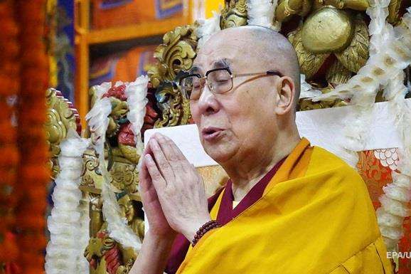 Далай-лама поділився способом боротьби з вірусом