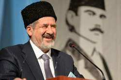 Председатель Меджлиса Рефат Чубаров напомнил, что среди документов, которые принимали международные организации «есть и такие, которые требуют немедленного вывода российских войск с территории украинского Крыма»