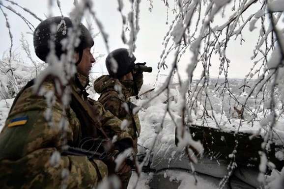 На Донбасі загинув український військовий, ще двоє поранені