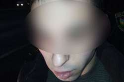 Поліцейські оперативно затримали 22-річного нападника 