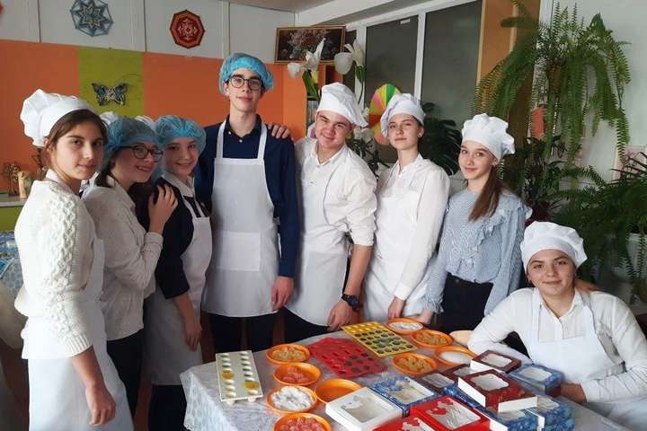 Одеським школярам надають допомогу в професійному самовизначенні