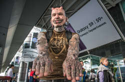 Рольф Бухгольц вперше приїхав в Україну у травні 2018 році на тату-фестиваль