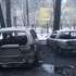 Те, що лишилося від двох автомобілів, що згоріли в Коцюбинському
