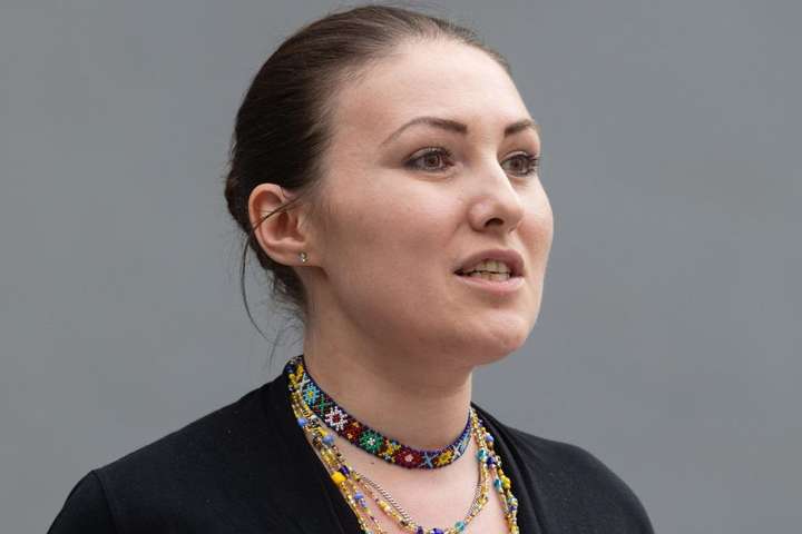 Депутатка Федина емоційно звернулась до Зеленського через підозру ДБР