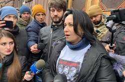 Волонтерка Звіробій заявила, що буде вимагати спільного допиту з Зеленським