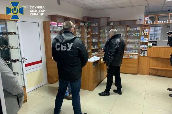 На Полтавщині мережа аптек продавала контрафактні ліки