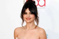  27-летняя Селена Гомес произвела фурор на красной дорожке 
  