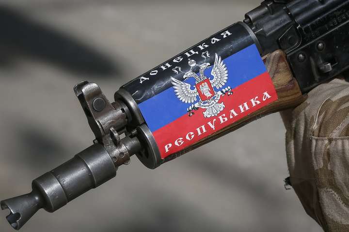 У Донецьку бойовик влаштував масове вбивство: відзначав день «МВС ДНР»