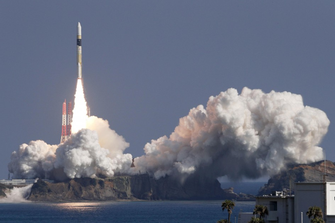 Японія вивела на орбіту супутник-шпигун