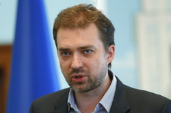 Міністр оборони України Андрій Загороднюк заявив, що осіб віком 18 та 19 років призиватимуть на службу виключно на добровільній основі