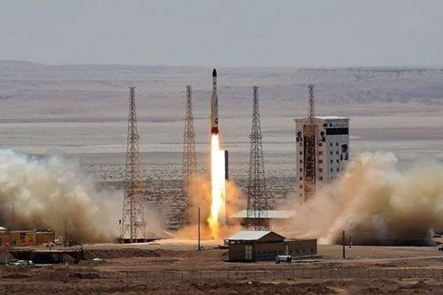 Іран втретє з початку року не зміг вивести супутник на орбіту Землі