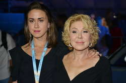  «Она мучила, говорила, что я жирная, у меня развилась анорексия», - призналась дочь Любови Успенской 
  