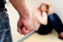 Домашнє насильство: за тиждень у Києві зафіксовано понад 400 фактів знущань 