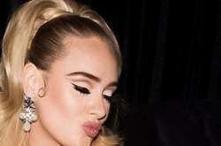  38-летняя Бейонсе и 50-летний Джей Зи закатили в Голливуде вечеринку для звездных друзей 
  