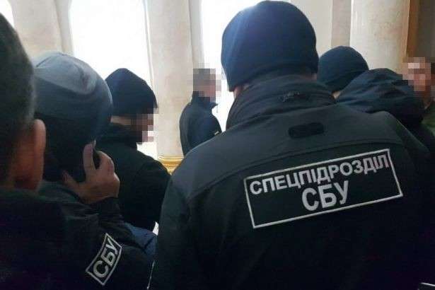 Справа про розкрадання коштів: СБУ проводить обшуки у «Київметробуді» та «Укргазбанку»