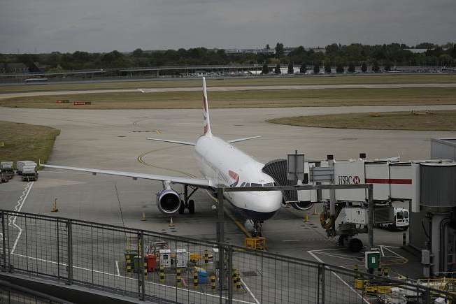 Самолет Boeing установил рекорд, долетев из Нью-Йорка в Лондон за 4 часа 56 минут