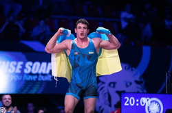 Молодий борець Новіков, який замінив Беленюка, став чемпіоном Європи (відео)