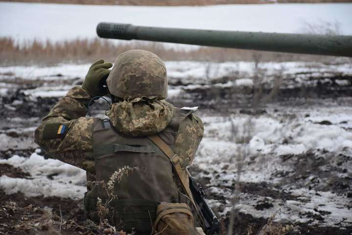 Доба на Донбасі: п'ять обстрілів, ворог гатить із 120-мм мінометів