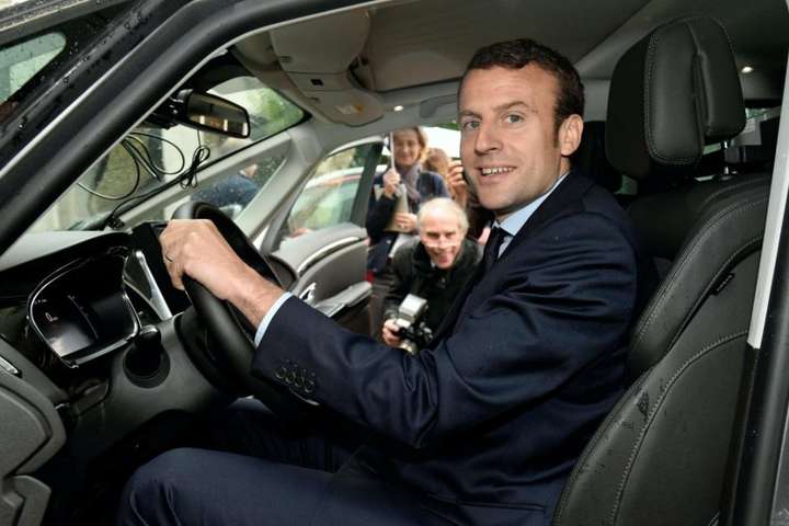 Президент і міністри Франції пересядуть на екотранспорт