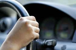 В Україні запустили додаток, який платить обережним водіям