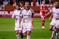 Зозуля має міцну фінансову базу