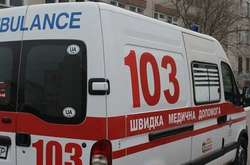 У черзі у столичній поліклініці помер чоловік