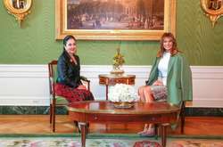 Первая леди США поразила сеть новинками гардероба