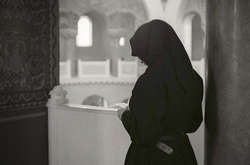 Російська монахиня збила сім'ю і втекла зі словами «У мене теж є діти»