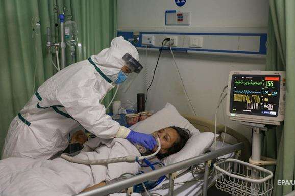 У Китаї за добу зареєстровано понад 120 нових випадків смерті через коронавірус