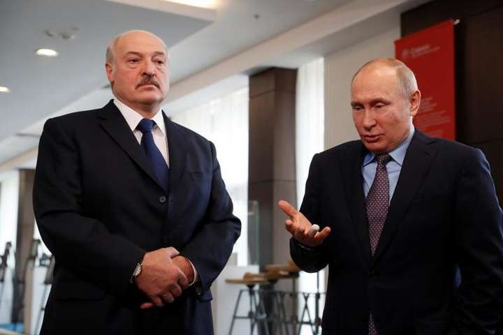 Лукашенко отказывается превращать Беларусь в федеральный округ России