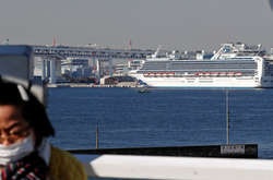  Круїзний лайнер Diamond Princess 