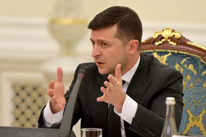 Зеленський вимагає припинити називати Україну корумпованою країною