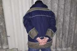 Вітчим із рушниці вистрілив у голову пасинку