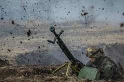 Бойовики пів години накривали вогнем позиції українських військових під Гнутовим