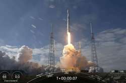 SpaceX вивела на орбіту ще 60 супутників для роздачі інтернету