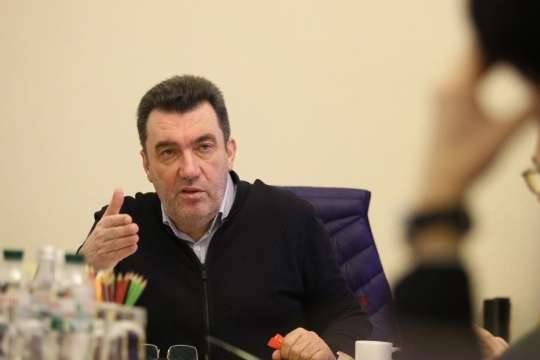 <span>Секретар Ради національної безпеки й оборони Олексій Данілов</span> - РНБО проведе терміновий брифінг через штурм бойовиків на Донбасі