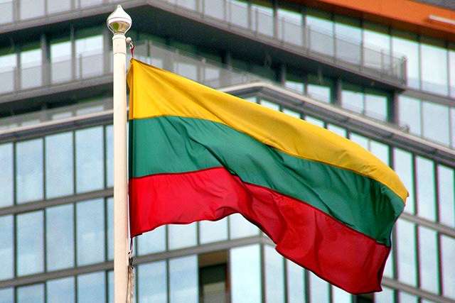 Литва осудила действия боевиков на Донбассе