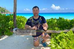 Богдан на Сейшелах пригласил к себе «девочек» для развлечений