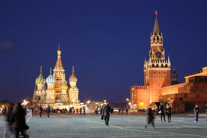 Російські медики зафіксували аномальну кількість божевільних в районі Кремля