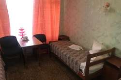 Людей відвезуть до медичного центру «Нові Санжари» на 14-денний карантин