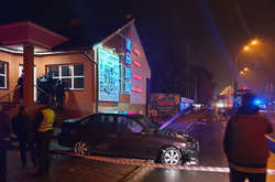 Водій Opel значно перевищив швидкість і втратив керування