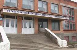 Беспорядки в Новых Санжарах: в единственную школу поселка сегодня не пришла почти половина учеников