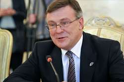  В будинку, що належить ексміністру закордонних справ України Леоніду Кожарі, в селі Чайки під Києвом, сталася надзвичайна подія 