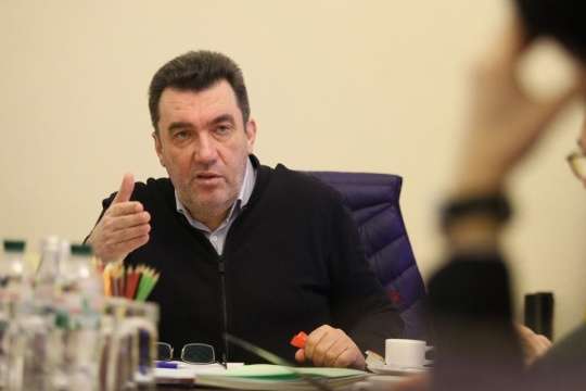 Під час протестів у Нових Санжарах були «професійні» підбурювачі, – Данілов