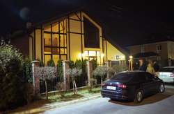 Поліція: чоловік в будинку Кожари не міг сам покінчити із життям