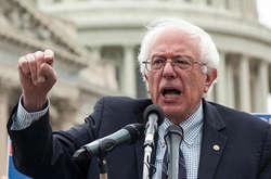 За підсумками підрахунку 43% голосів, Сандерс набирає в Неваді 46.8%