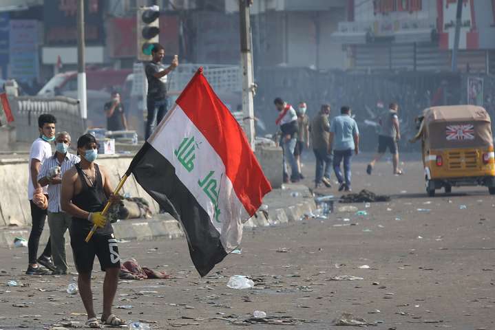 У Багдаді між демонстрантами та силовиками сталися сутички: понад 15 поранених
