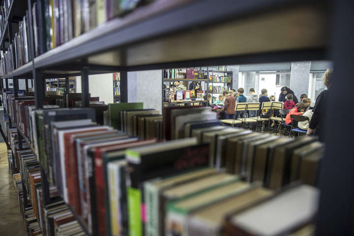 Київ витратить понад 2 млн грн на закупівлю книжок для бібліотек