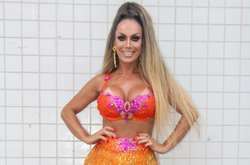 На бразильском карнавале впервые выступила трансгендерная танцовщица (фото)