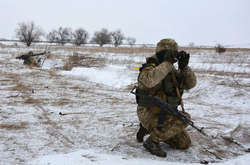 Бойовики обстріляли позиції українських військових у районі Новотошківського (мапа боїв)